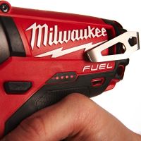 Импульсный гайковерт MILWAUKEE 1/4'' M12 CIW14-202C 4933440415-Р
