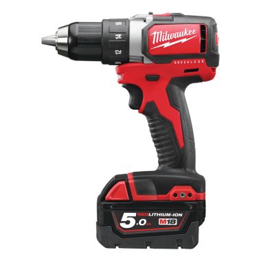 Дрель - шуруповерт MILWAUKEE M18 BLDD-502C 4933448458 ― MILWAUKEE