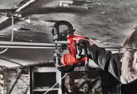 Субкомпактная ленточная пила MILWAUKEE M12 FUEL FBS64-402C 64мм 4933478441