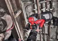 Субкомпактная ленточная пила MILWAUKEE M12 FUEL FBS64-402C 64мм 4933478441