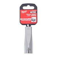 Головка 1/2" удлиненная 18мм MILWAUKEE 4932480038