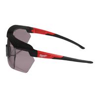 Очки защитные открытые OVT, затемненные MILWAUKEE 4932493440